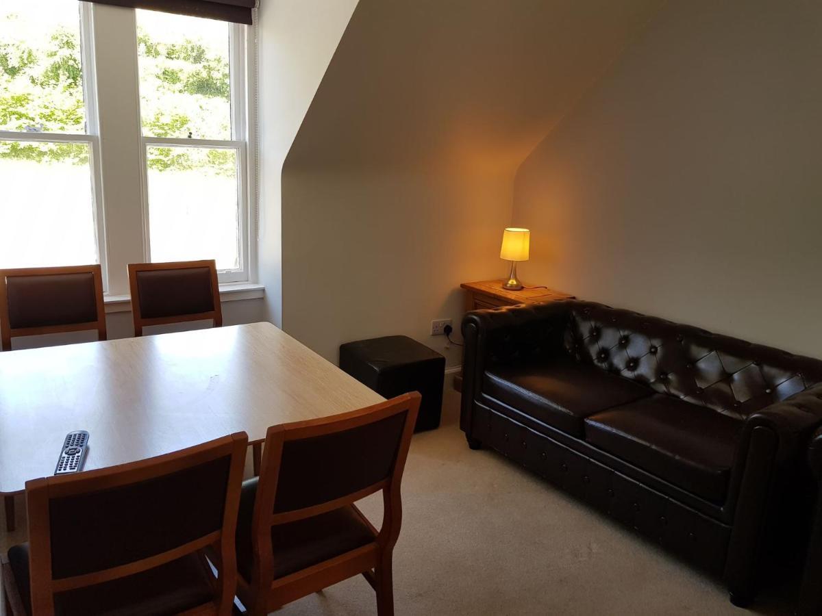 Black Isle Holiday Apartments Avoch Bagian luar foto