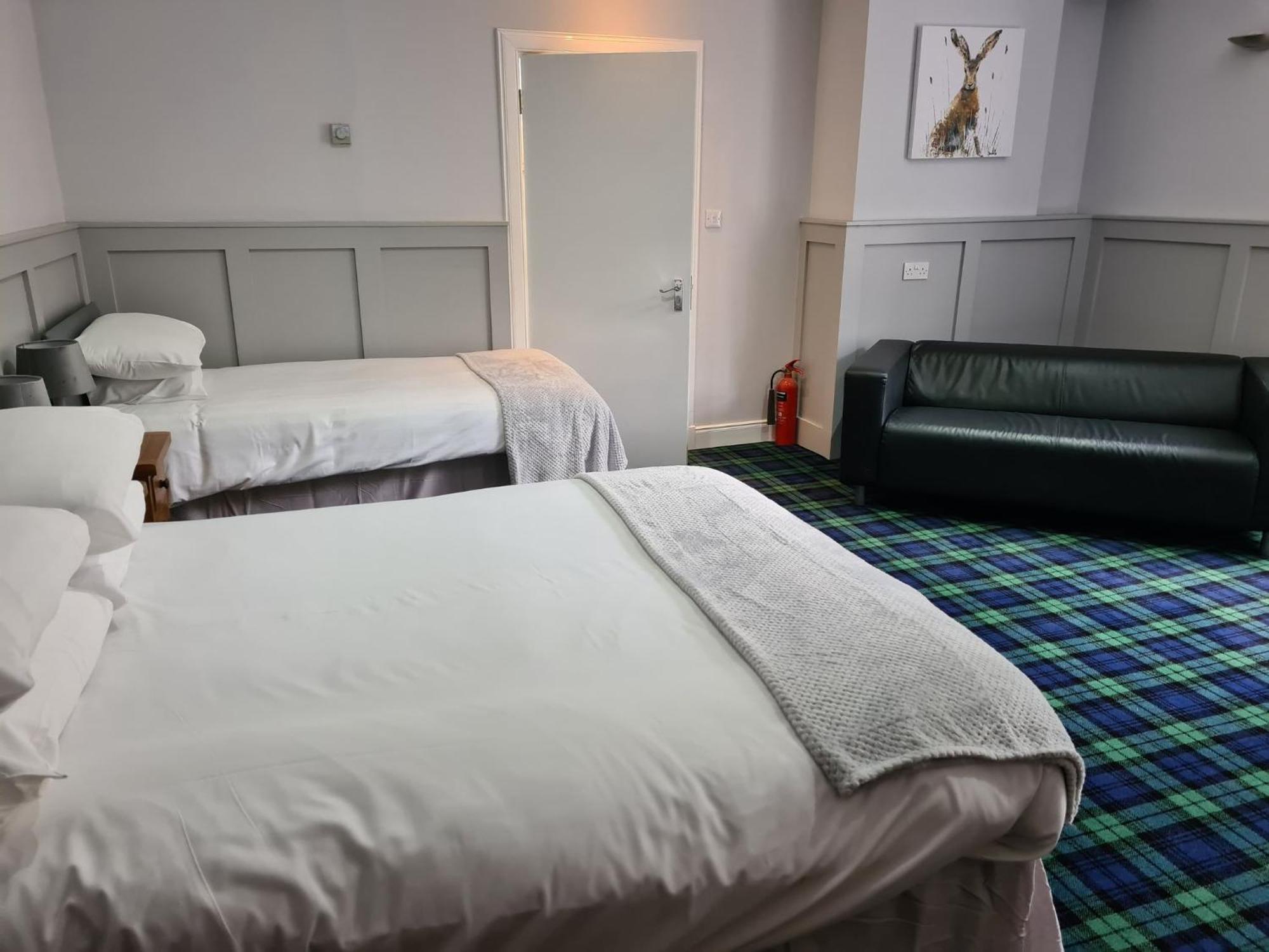 Black Isle Holiday Apartments Avoch Bagian luar foto