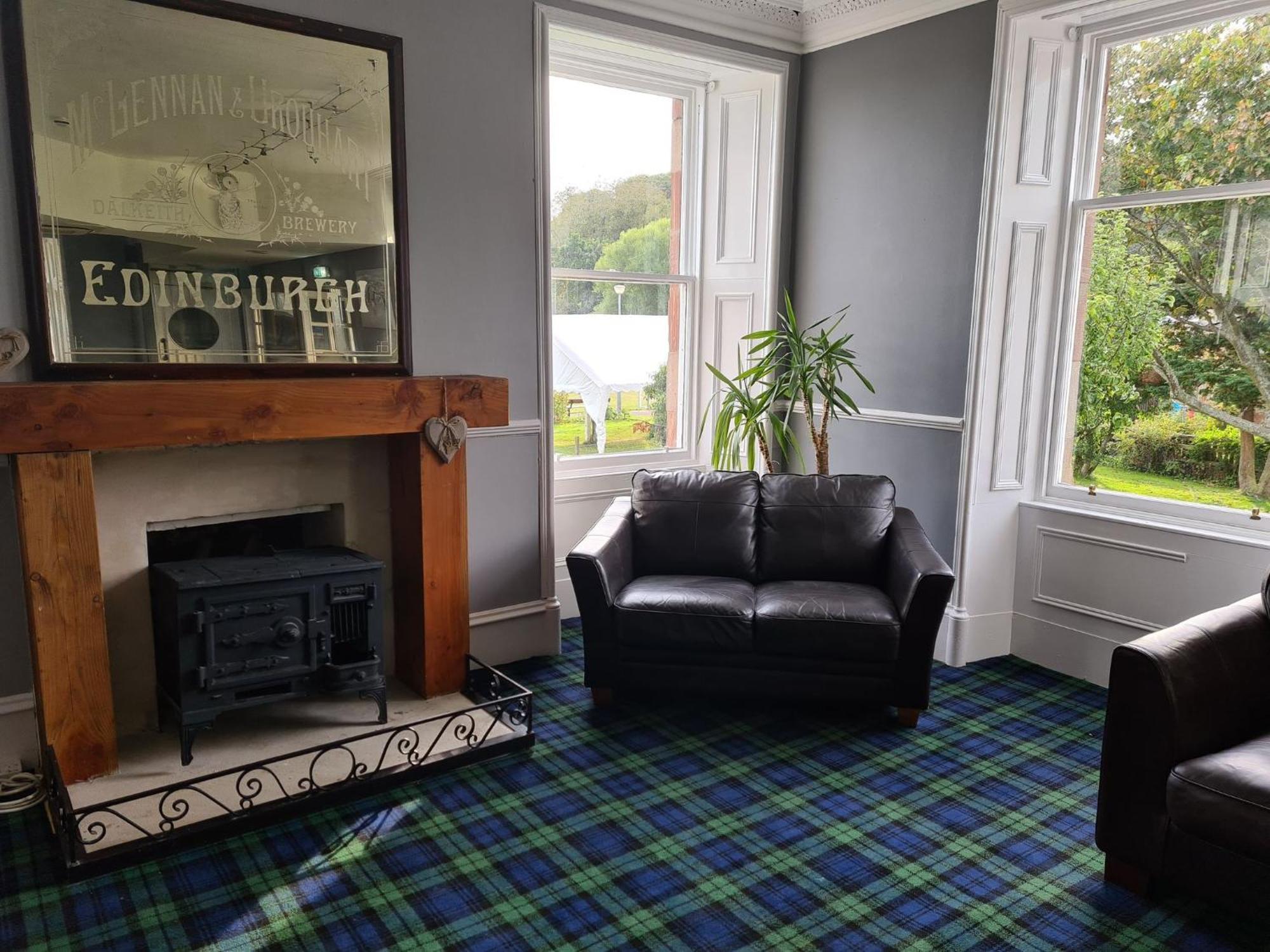 Black Isle Holiday Apartments Avoch Bagian luar foto